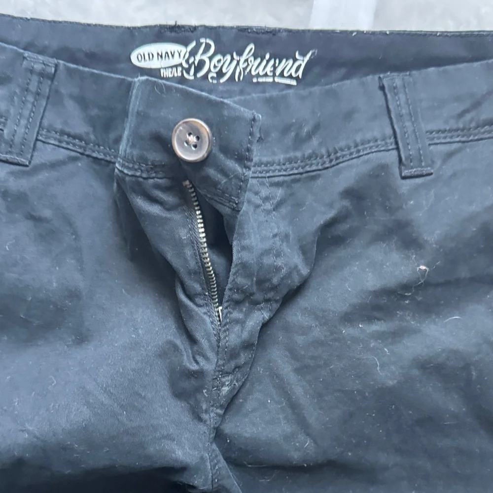 Old Navy Women’s  Black Khakis - Boyfriend Fit - Picture 4 of 7